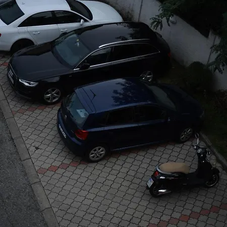 Gorica C Apartment *